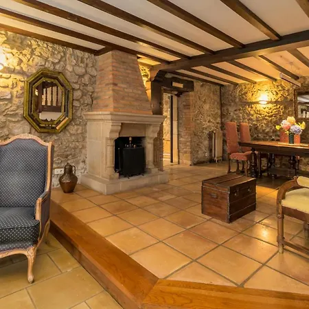 Espectacular Casa Montanesa Con Piscina Дом отдыха *