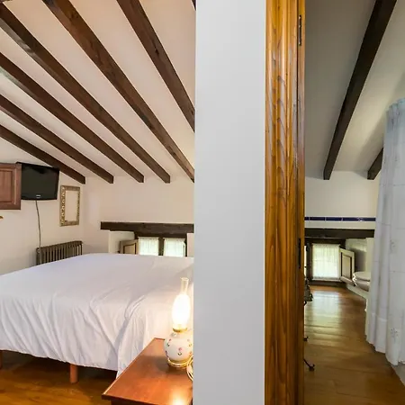 Espectacular Casa Montañesa Con Piscina Orena